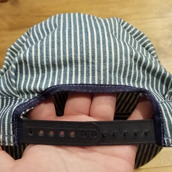 Vintage Osh Kosh B'Gosh Train Conductor Hat Snapback Youth Kids 2-7 Adjustable - Picture 9 of 9